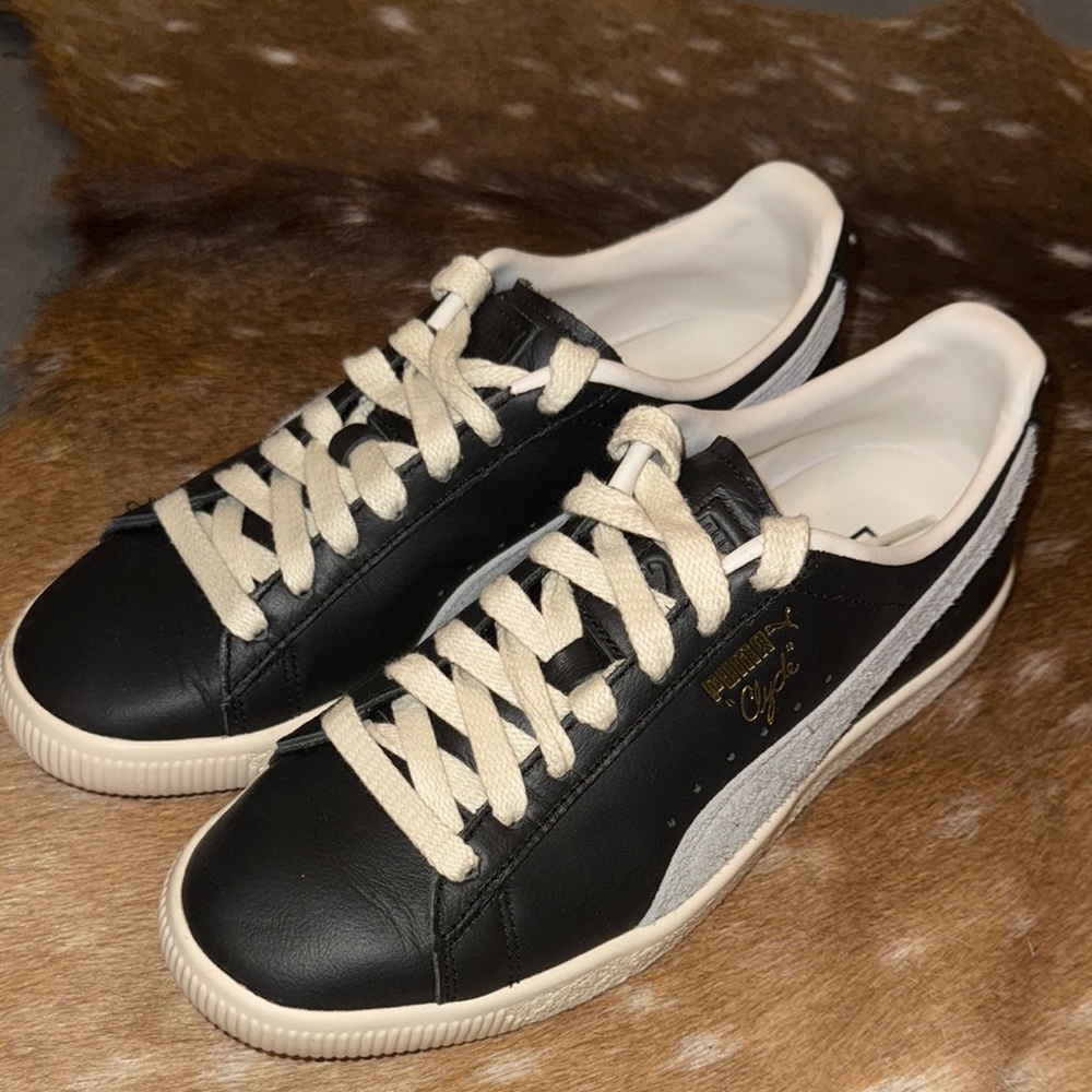 Puma Clyde Base sneaker, women’s size 7.5